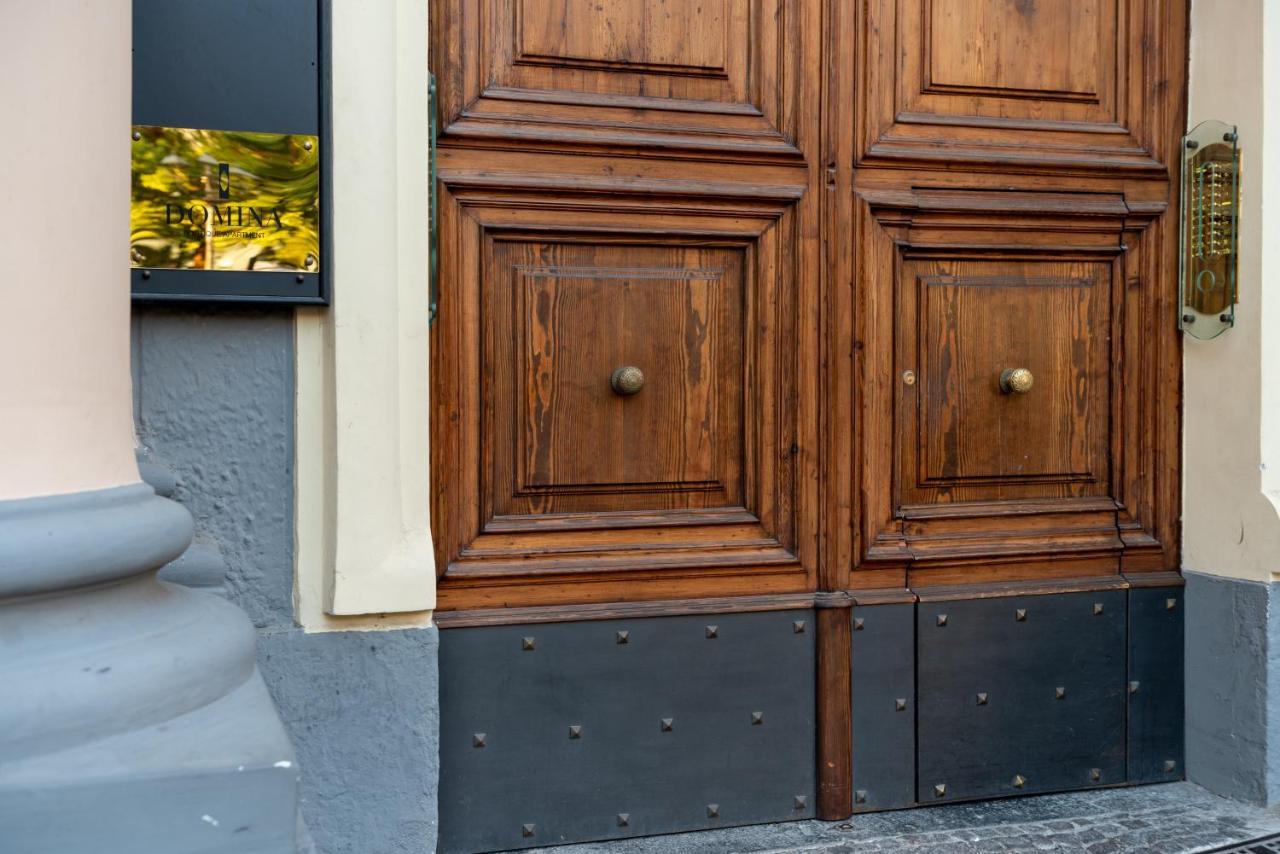 Domina-Boutique Apartment Napoli Bagian luar foto