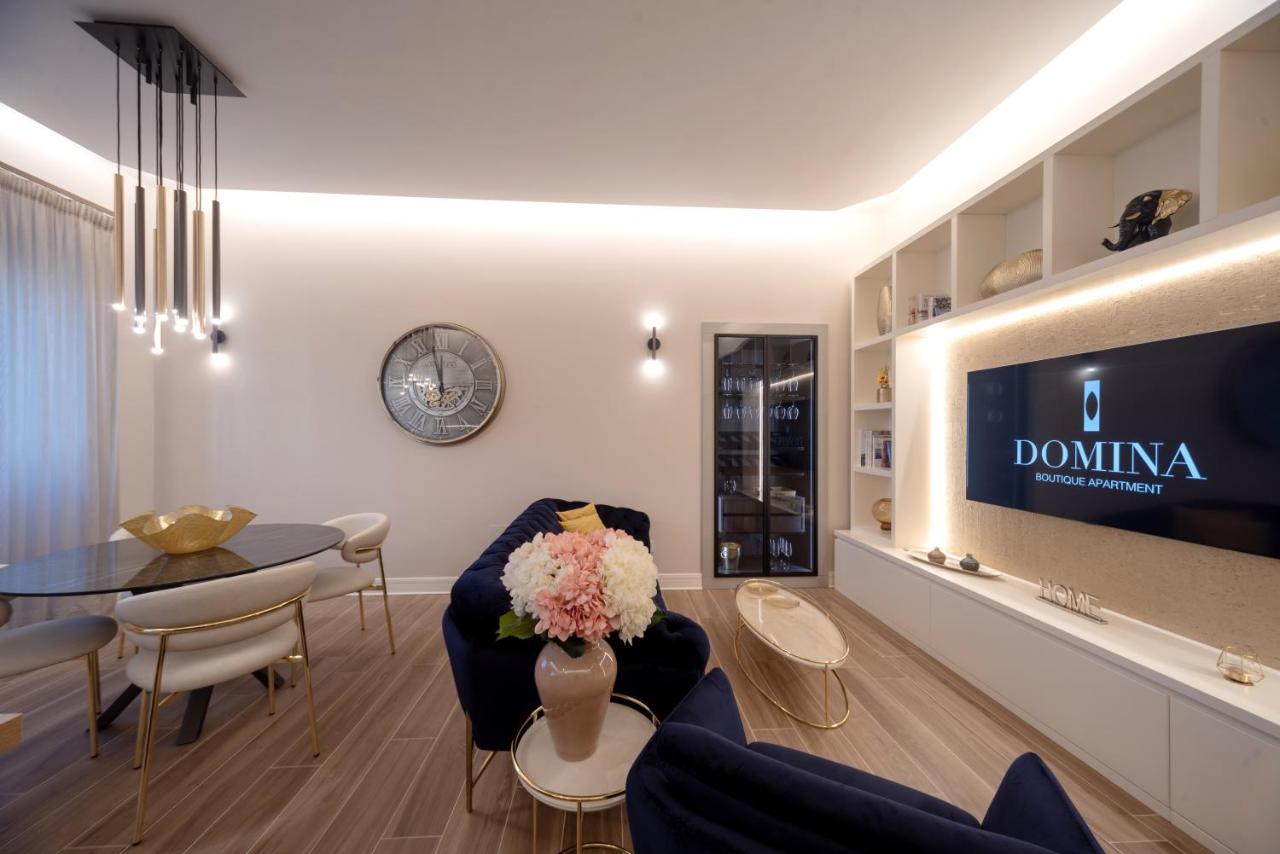 Domina-Boutique Apartment Napoli Bagian luar foto
